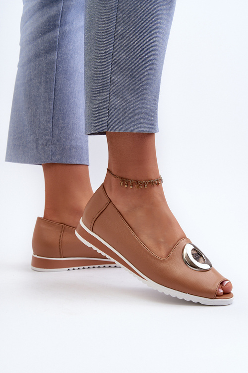 Dámske topánky s ozdobou z ekokože tmavobežové Biolita