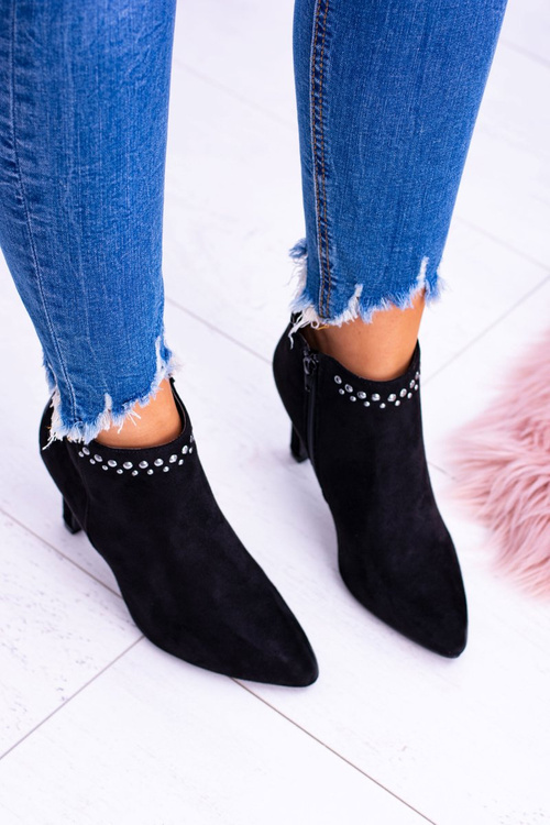 Dámske čierne topánky na pinnity bem