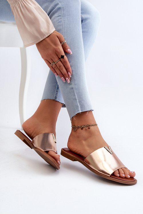 Dámske sandále z eko-kože na plochej podrážke zlaté Maliha