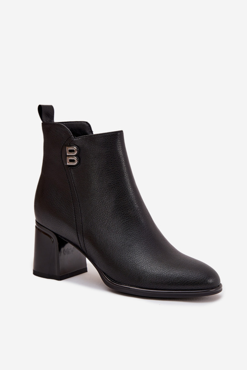 Zateplené dámské kotníkové boty z pravé kůže na podpatku Černé Jovelle