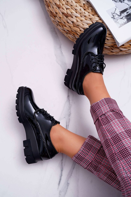 Dámske lakované topánky čierne, tak čo