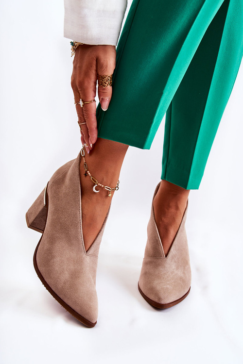 Kožené Boty Na Podpatku Laura Messi Svetle Béžové 2344