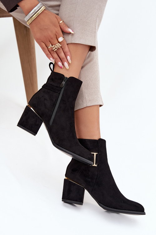 Zateplené dámské boty na podpatku se zlatými prvky černé Ambrine