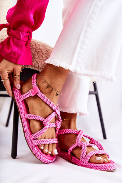 Dámske módne sandále pletené fuchsia amparo