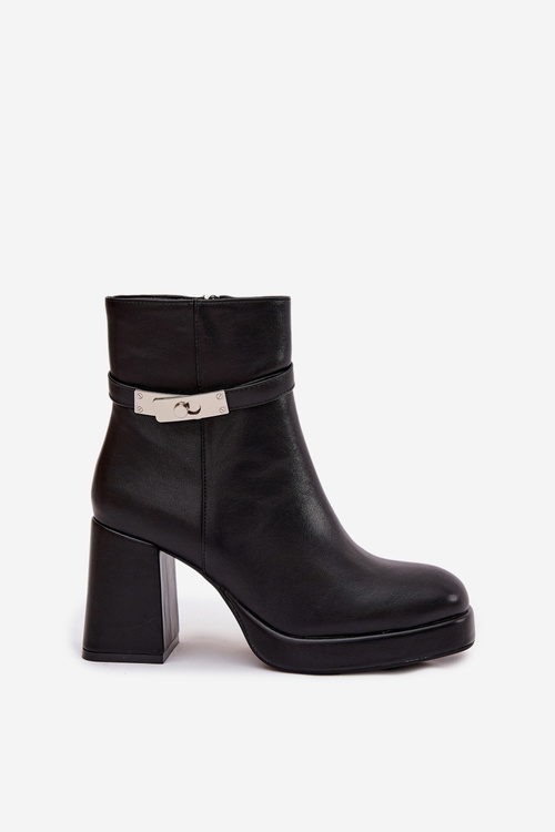 Zateplené dámske členkové topánky na opätku s ozdobným pásom čierne Giordina