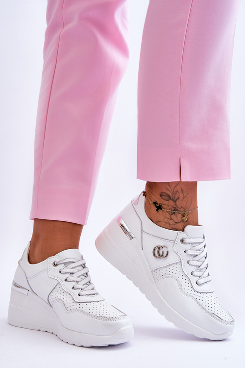 Dámské kožené sportovní boty na klínku Bílá a stříbrne Rebeca