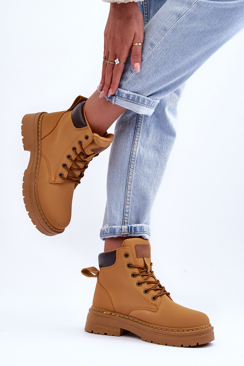 Dámske topánky izolované hnedé topánky Corbin