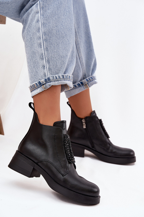 Kožené dámské kotníkové boty na klínu s ozdobou D a JC52-869 Černé