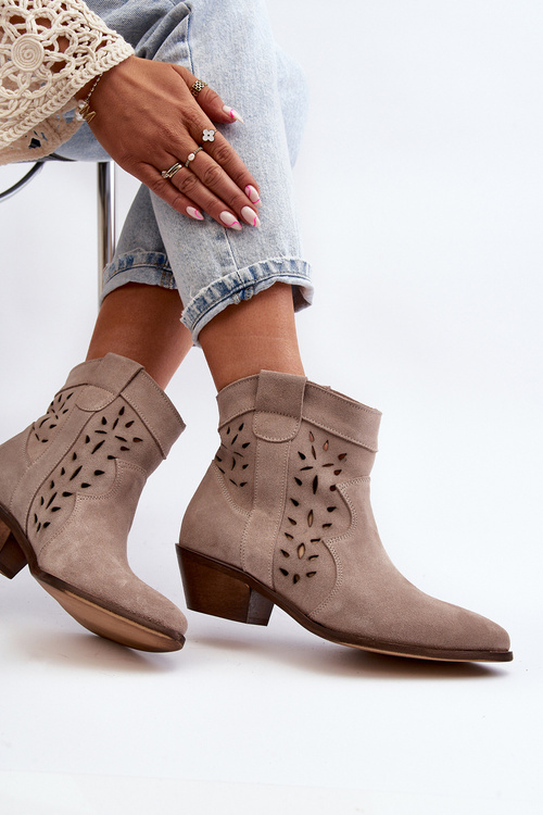 Zazoo 2870 Zamszové čižmy s nízkym opätkom a výstrihom na členok béžové