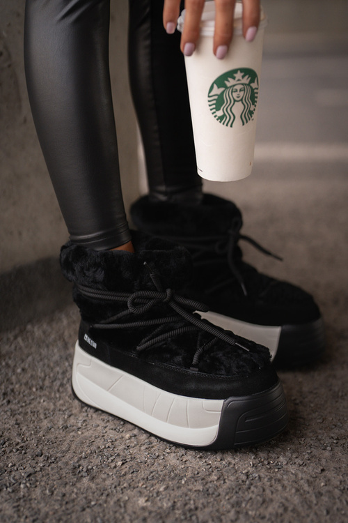 Dámske Kožené Snehové Čižmy Na Hrubej Podrážke S Kožušinou Big Star OO274A206 Čierne