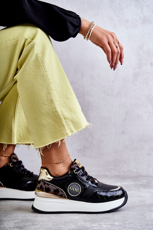 Dámske športové topánky na Goe KK2N4085 klin