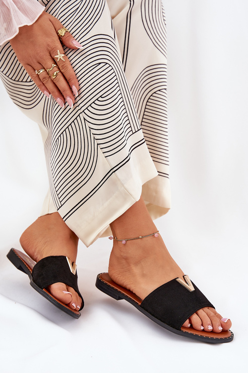 Dámské Sandály Na Plochém Podpatku S Dekorativními Detaily Černé Saliena