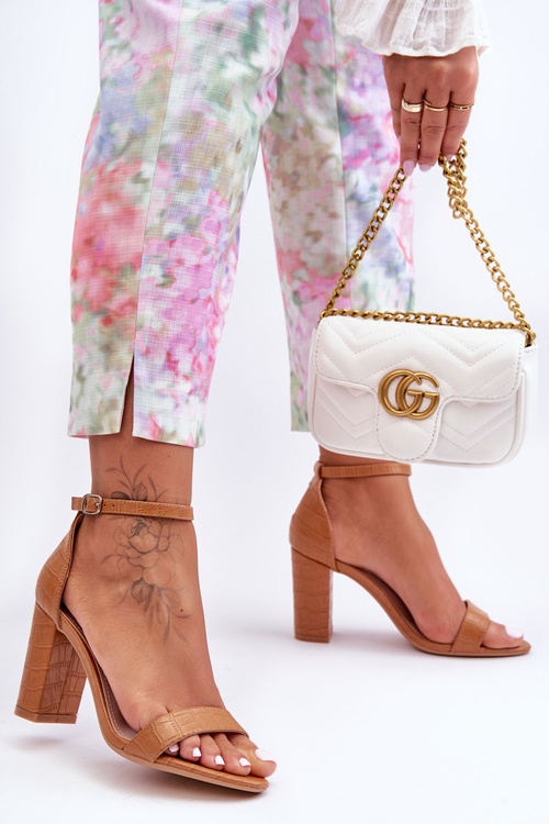 Sandále na stĺpcovom vzorke hnedá hacia