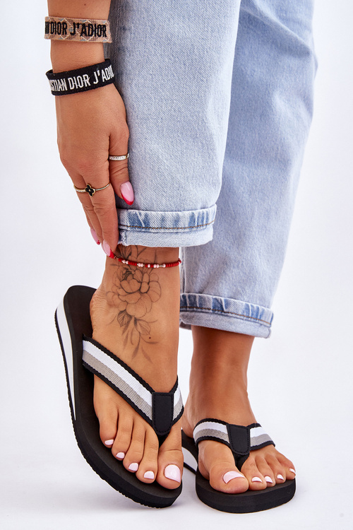 Dámske flip -flopy na čiernej platforme Big Star LL274781