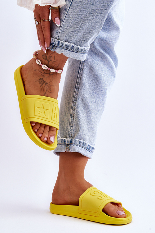 Dámska veľká hviezda HH274A040 Dámske papuče žlté