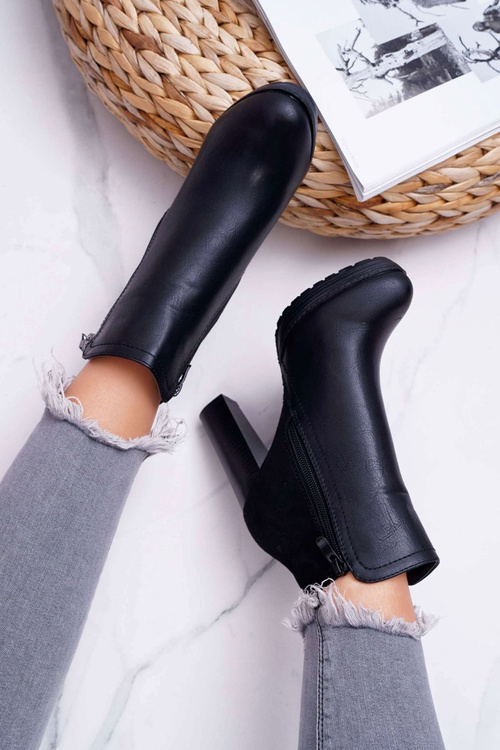 Dámske topánky na post čiernej Malma