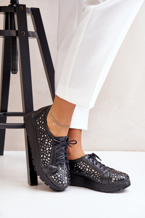 Zazoo 2973 Kožené Poltopánky Na Platforme S Dierkovaným Vzorom Čierne