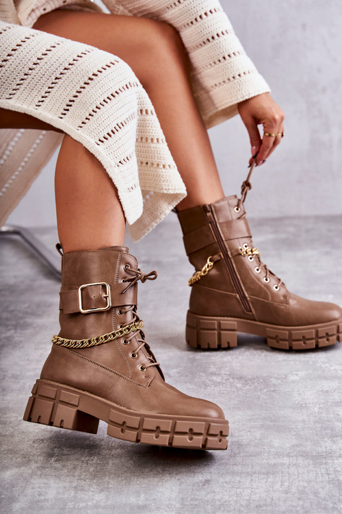 Módní dělnické boty s řetízkem Hněde Solesso