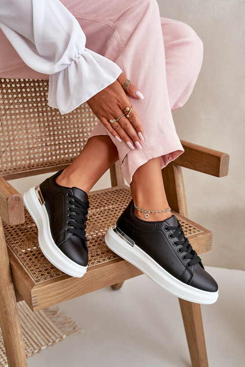 Nízke Dámske Tenisky Na Platforme Z Eko Kože Čierne Nevelena
