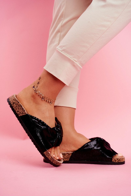 Dámske papuče s veľkým čiernym krásnym lukom