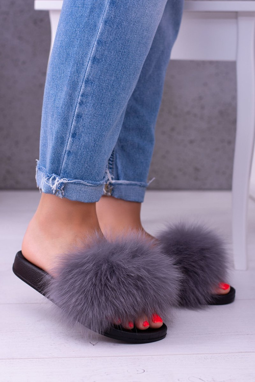 Dámske svahy s prírodnou kožušinou sivou naturis