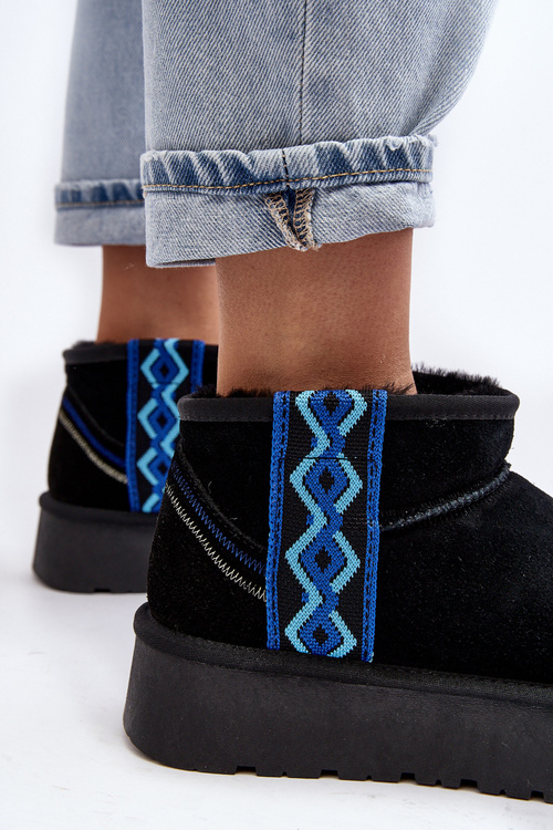 Dámske semišové snehové topánky na silnom jedinom čiernom vebissat