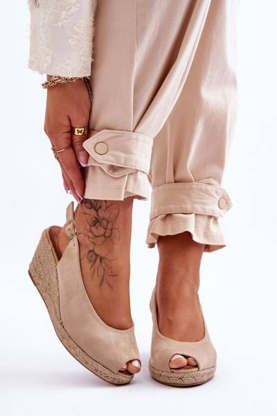 Tieňové sandále na klinoch beige elsie