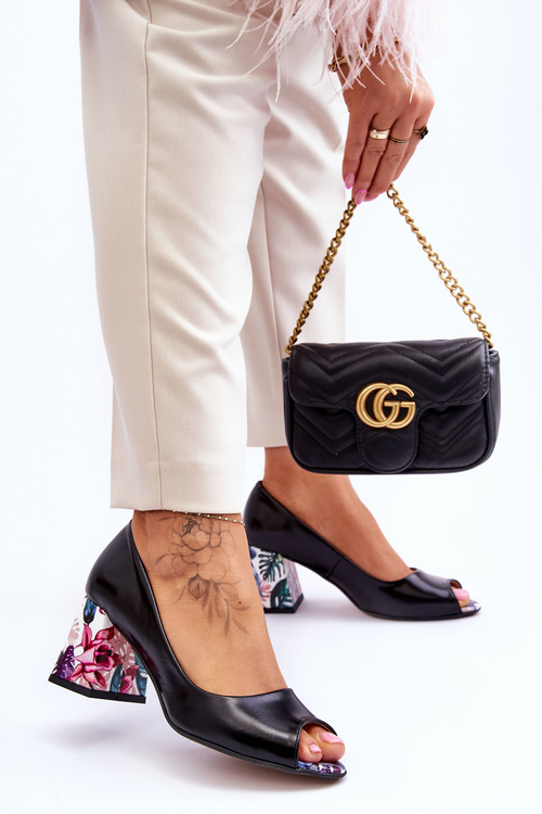 Kožené čerpadlá s dekoratívnymi pätami Lewski topánky 2608/k čierna