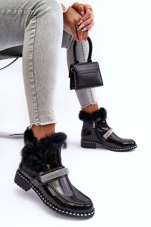 Boty Na Plochém Podpatku A Platformě Sztyblety Černé Linestta