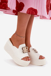 Sandalové Na Platforme A Opätku S Dekoráciou Biele Tanonea