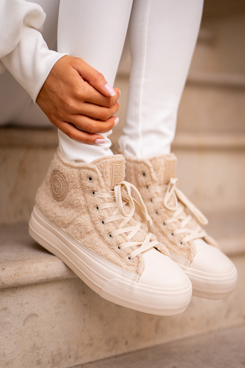 Zateplené Dámske Tenisky S Kožušinou Typu Baran Big Star OO274A444 Béžové