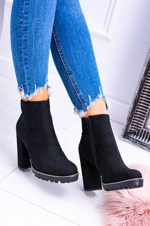 ČERNÉ SEMIŠOVÉ KOTNÍKOVÉ BOTY Guriela