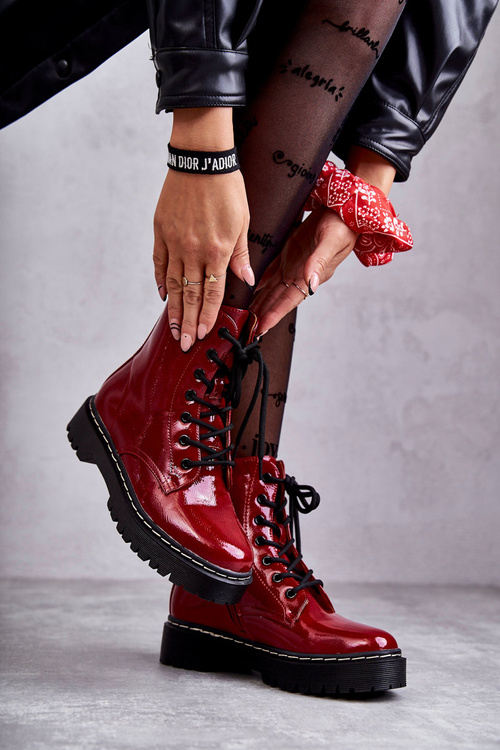 Ženské topánky červené hostiteľ