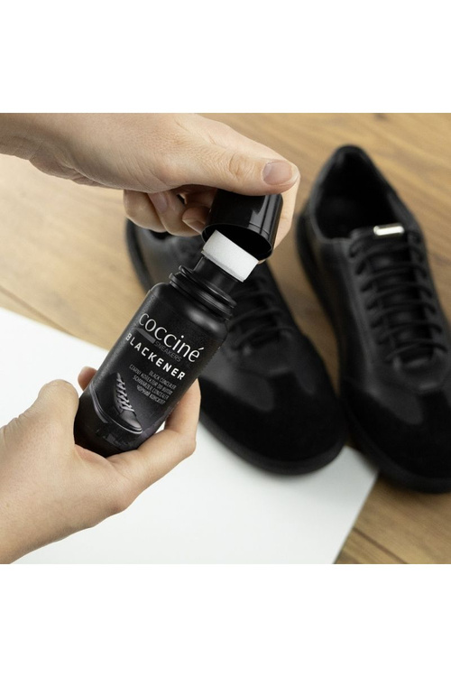 COCCINE BLACKENER Čierny Tekutý Korektor 75g