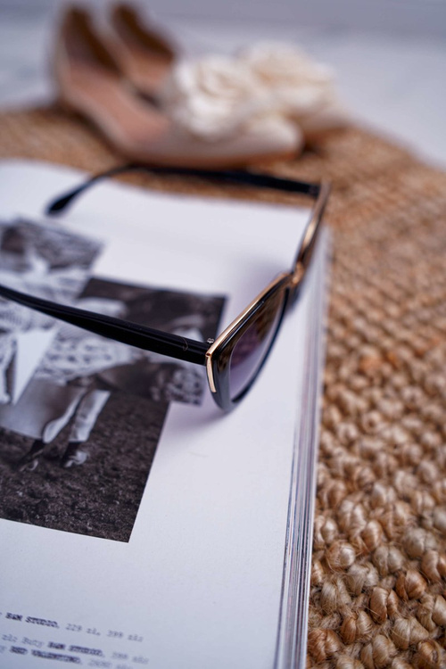 Prius PR-V36 čierne slnečné okuliare