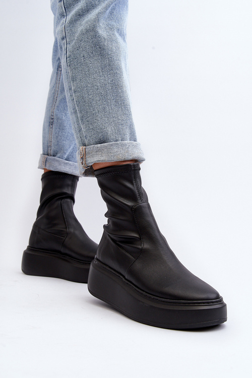 Zazoo 3395 Kožené dámske topánky na masívnej platforme čierne