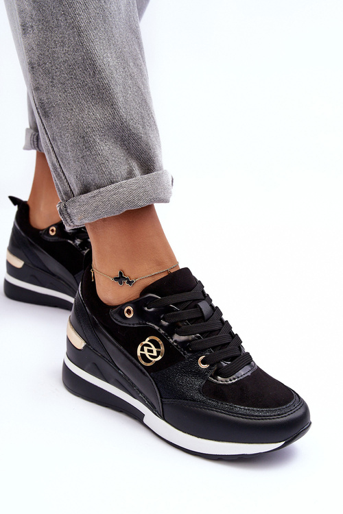 Dámske šnurované športové topánky na čiernych klinách Genova