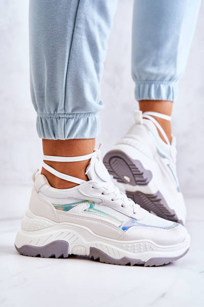 Ženské lesklé biele tenisky Callisto