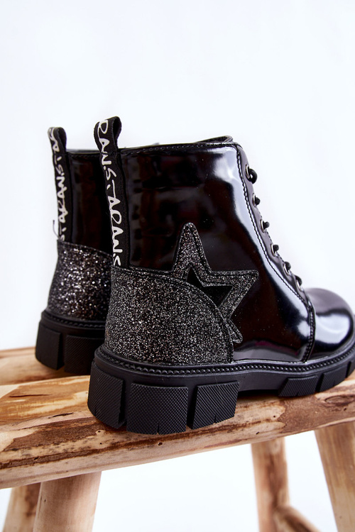 Black Yukko Baby Boots lakovaný zipsom