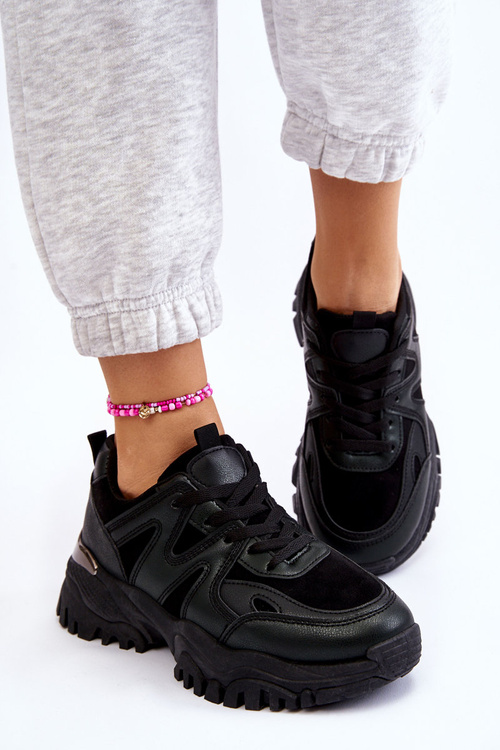 Klasické sportovní boty na platformě Černe Bowie