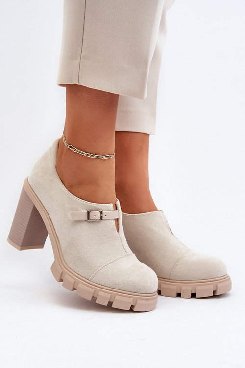 Dámske topánky na vysokom opätku svetlo béžové Tauina