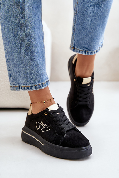 Dámske Sneakersy Na Platforme Srdiečka Čierne Avirorae
