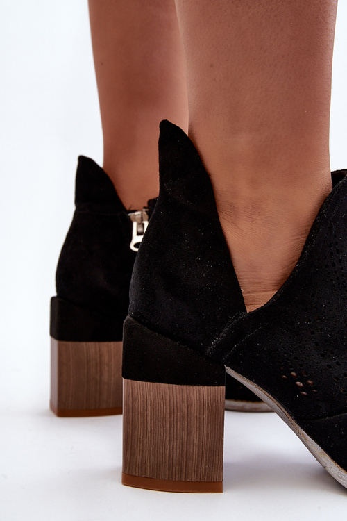 Dámske čierne členkové topánky so šnurovaním na opätku Niartima