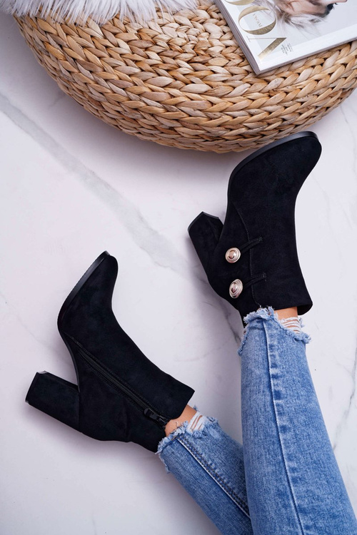 Dámske semišové topánky na post Black Barski 73-2