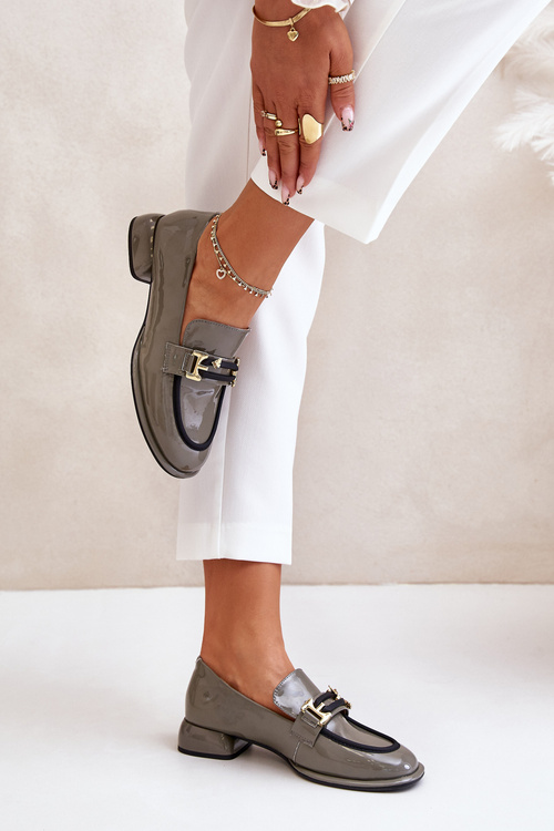 Lakované Dámske Poltopánky Na Klíne S Ozdobou Artiker 55C0412 Šedé