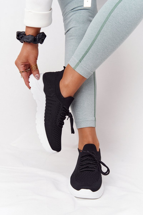 Dámská Sportovní Boty Sneakers Černé S Bílou Podrážkou Ruler