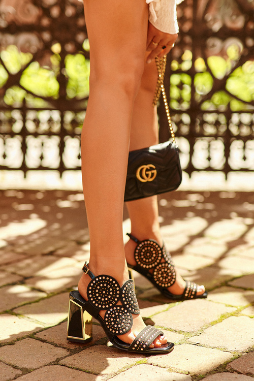 Ozdobené sandály na podpatku D&A CR026 Černé