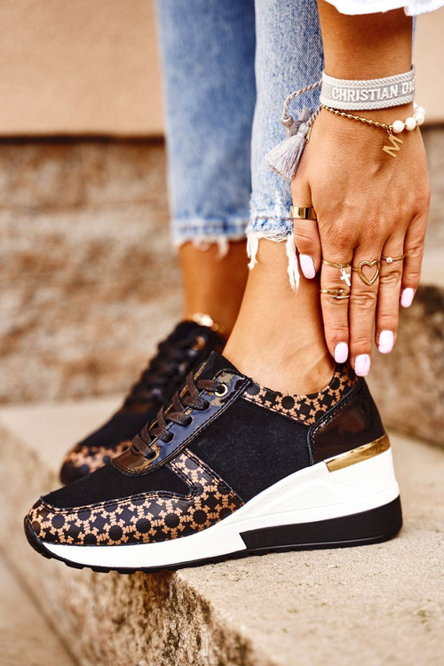 Dámske športové topánky Čierne a biele metronus