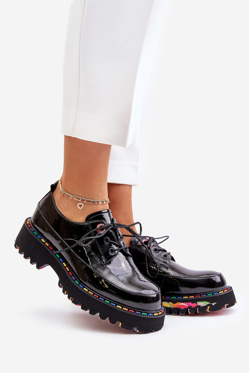 Lakovane Dámske Šnurovacie Topánky Čierne Artiker 55C0497