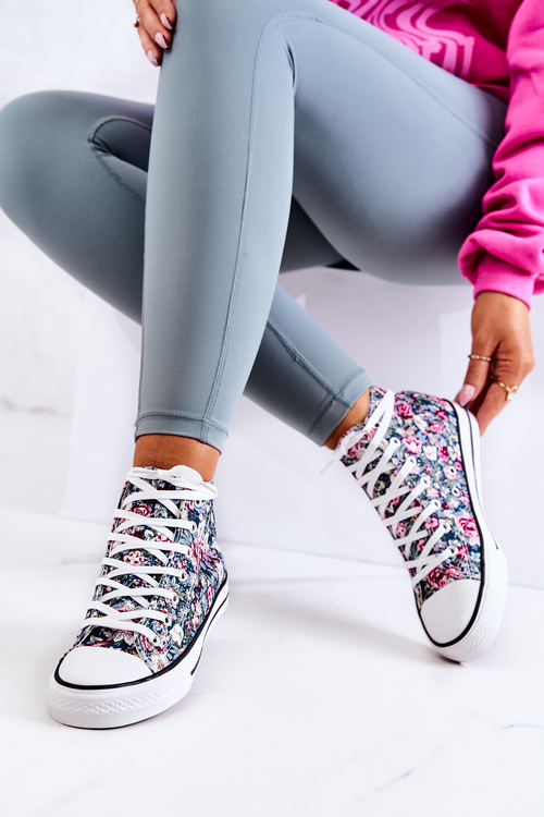 Vysoké tenisky so zelenými kvetmi nollie